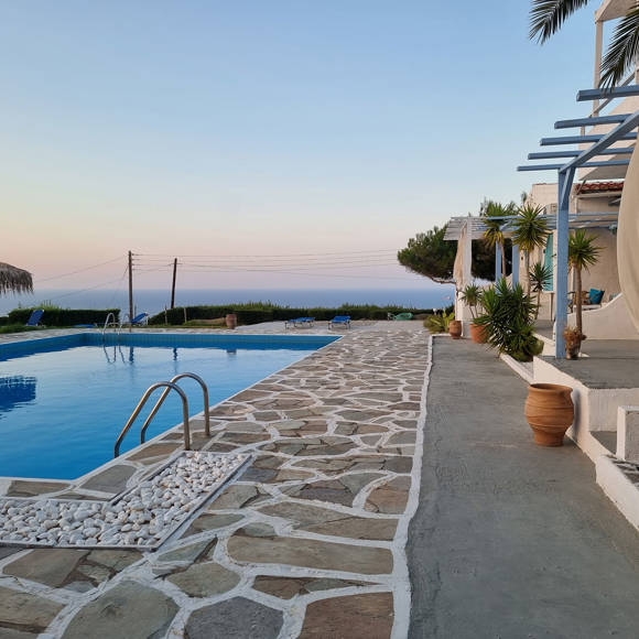agia-pelagia-bellevue-village-104.jpg