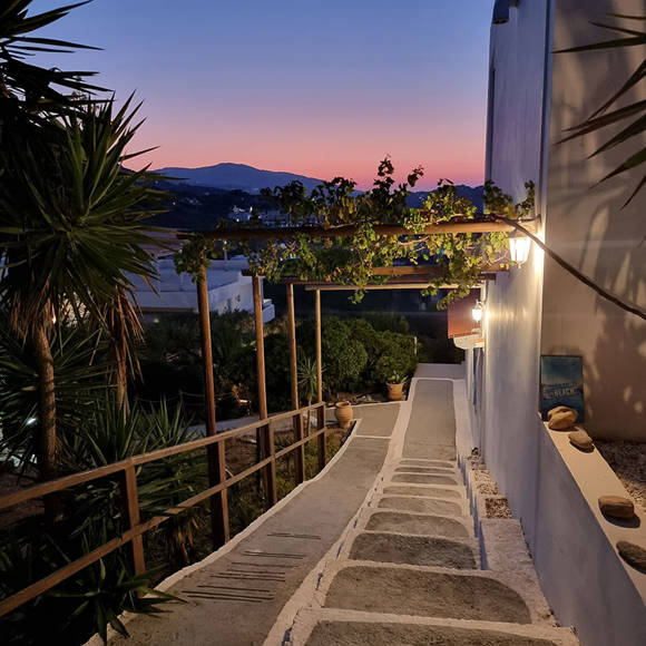 agia-pelagia-bellevue-village-357.jpg