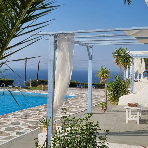 agia-pelagia-bellevue-village-pool-front-apartment-008.jpg
