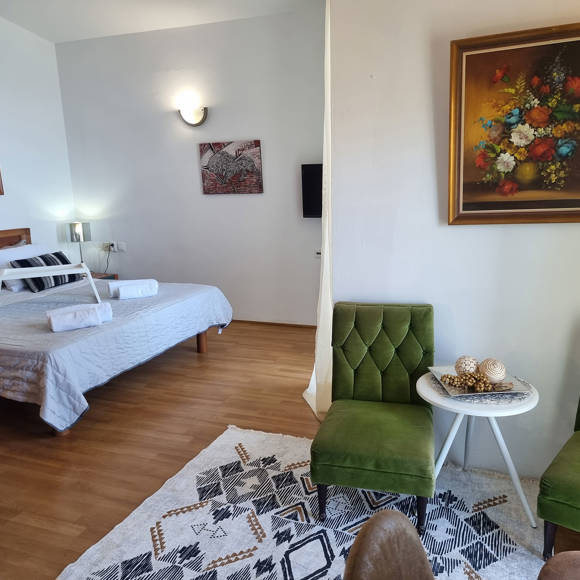 agia-pelagia-bellevue-village-panoramic-suite-140.jpg