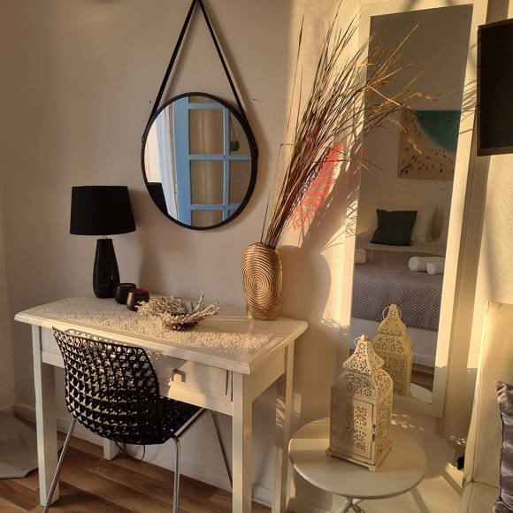 agia-pelagia-bellevue-village-junior-suite-100.jpg